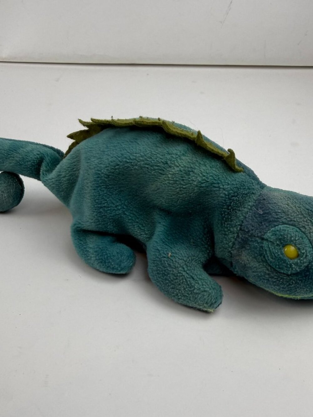 Ty Beanie Baby Iggy the Iguana 1997 Plush Teal Spine Tongue P.E. Pellets 9"